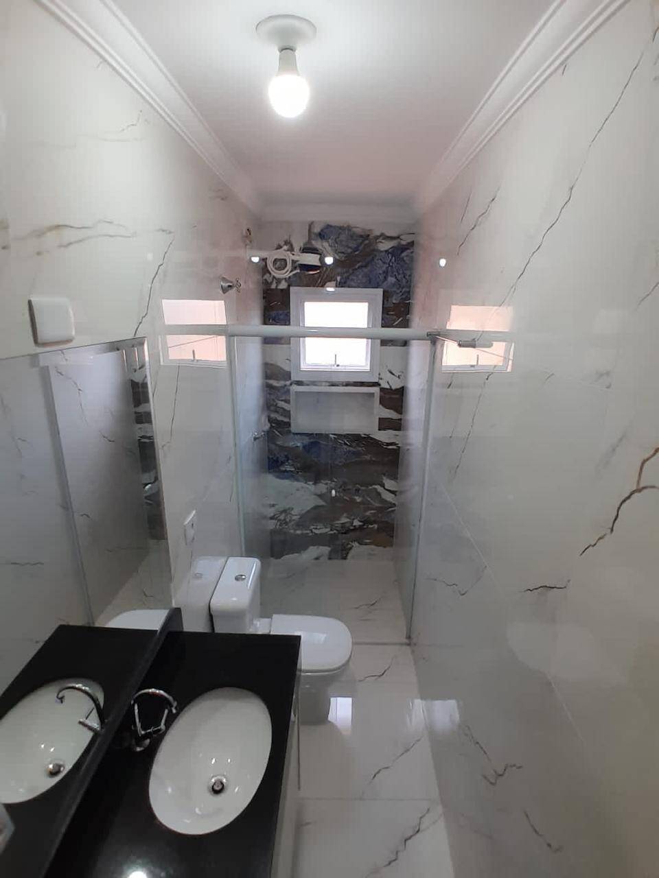 Casa para alugar com 4 quartos, 229m² - Foto 31