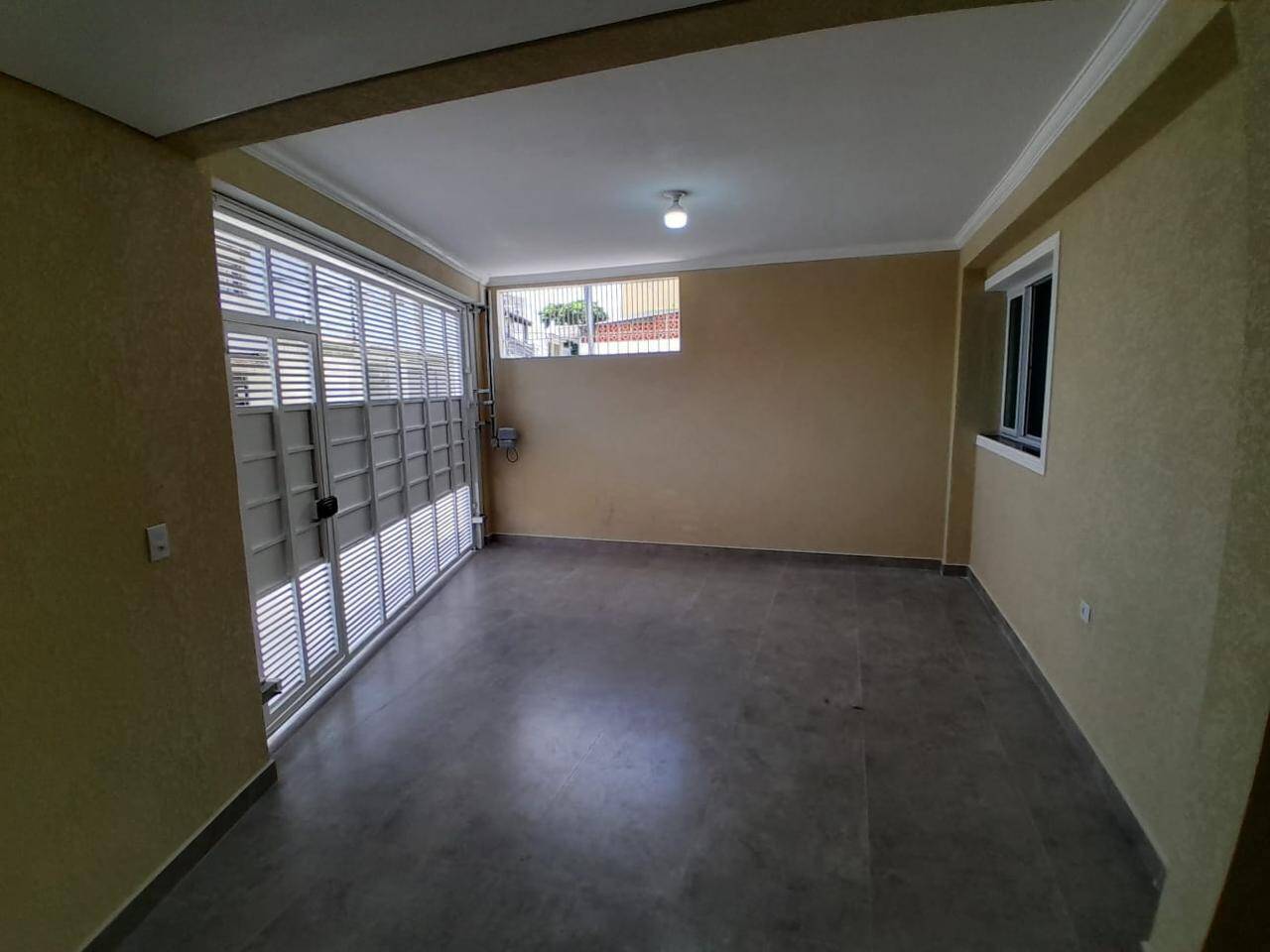 Casa para alugar com 4 quartos, 229m² - Foto 10