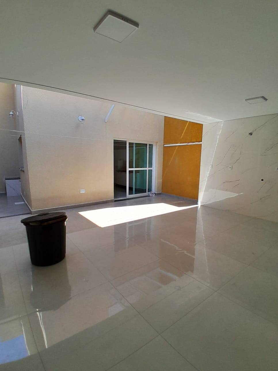 Casa para alugar com 4 quartos, 229m² - Foto 5