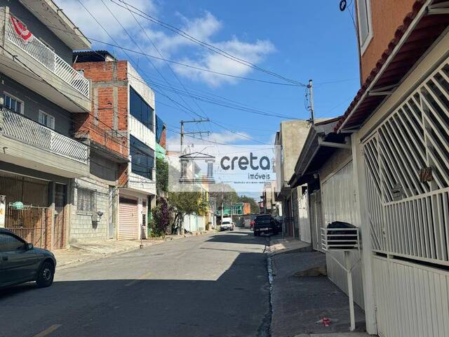 Sobrado para Locação em Jandira - 4