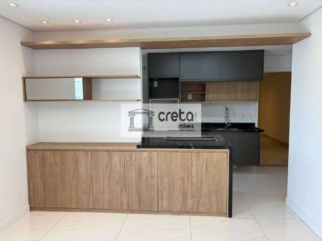 #582 - Apartamento para Venda em Barueri - SP