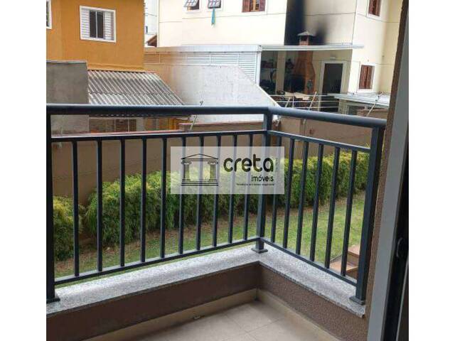 Venda em Jardim Tupanci - Barueri