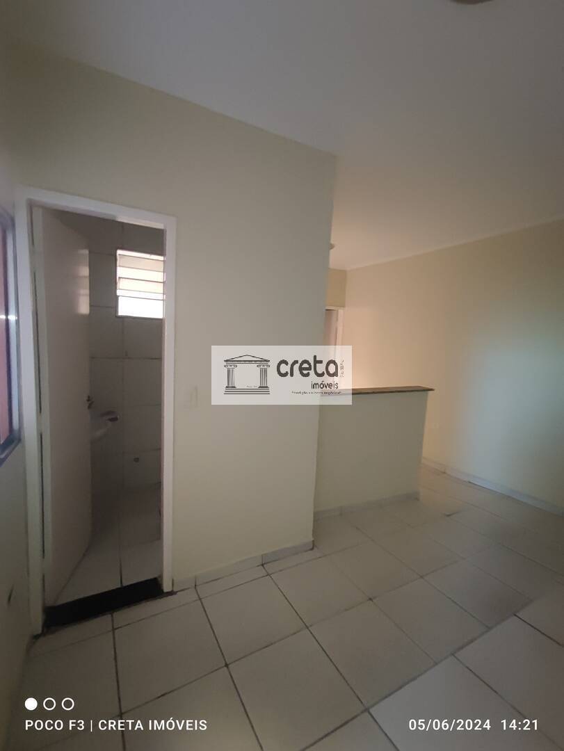 Apartamento para alugar com 3 quartos, 60m² - Foto 2