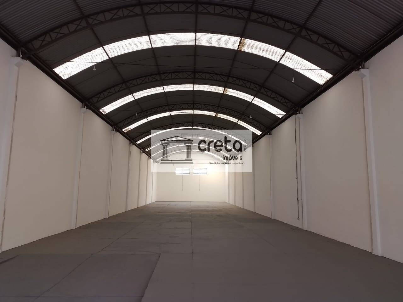 Depósito-Galpão-Armazém para alugar, 450m² - Foto 1