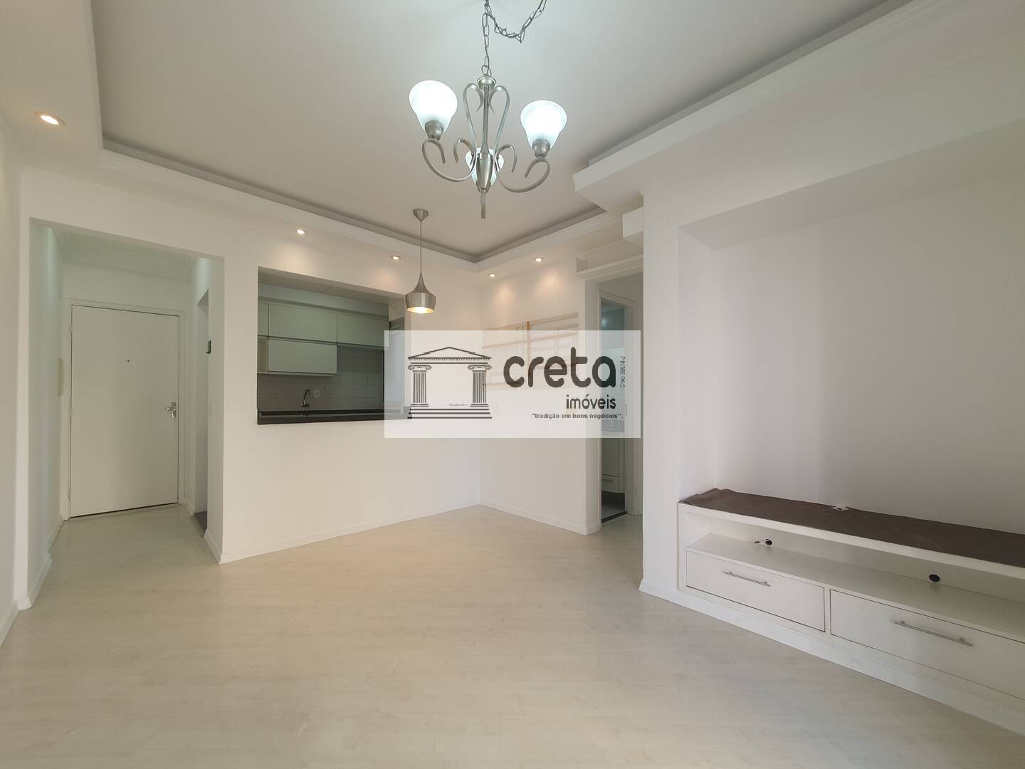 Apartamento para alugar com 2 quartos, 61m² - Foto 4