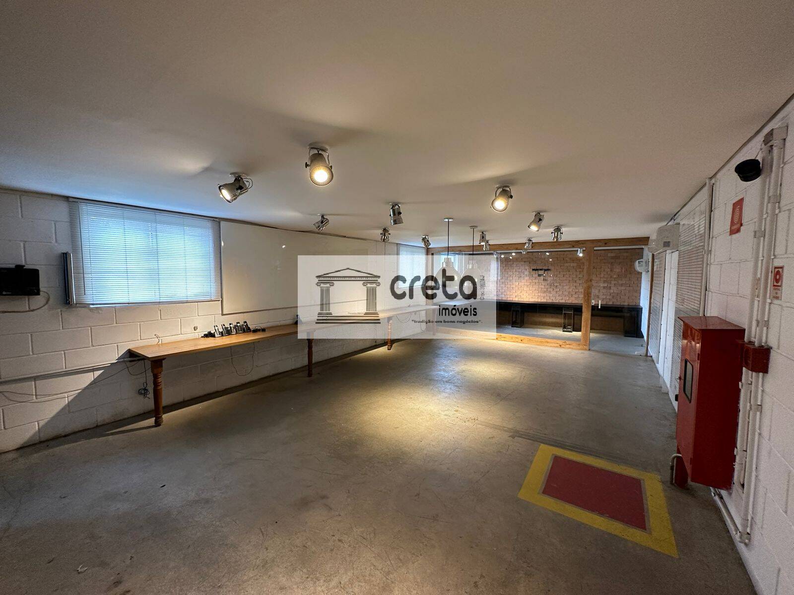 Depósito-Galpão-Armazém para alugar, 1358m² - Foto 12