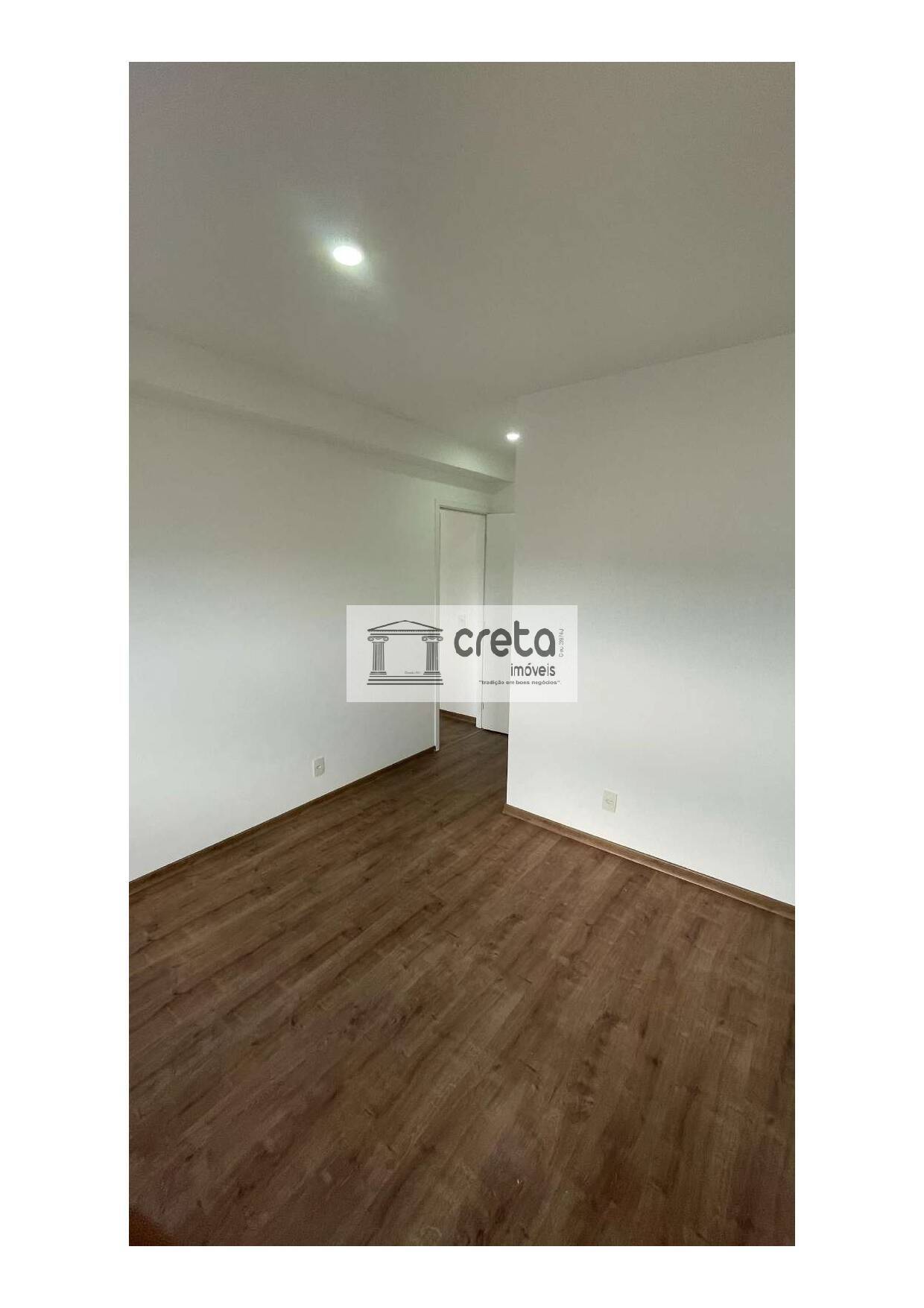 Apartamento à venda e aluguel com 2 quartos, 60m² - Foto 11