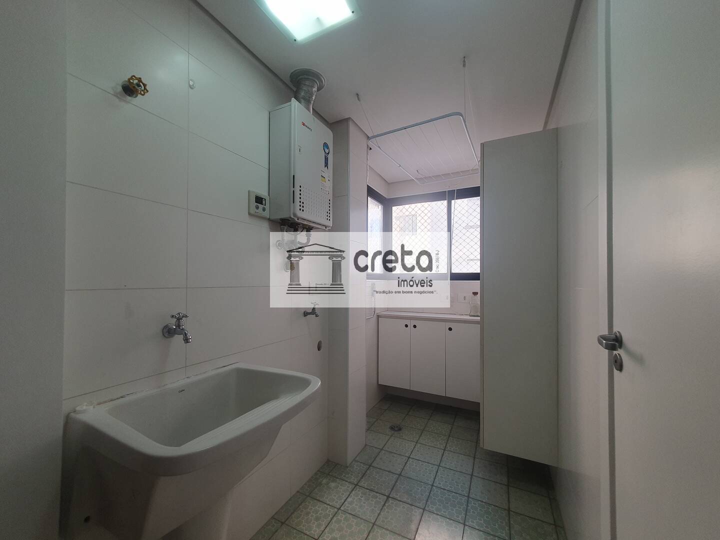 Apartamento para alugar com 2 quartos, 94m² - Foto 25