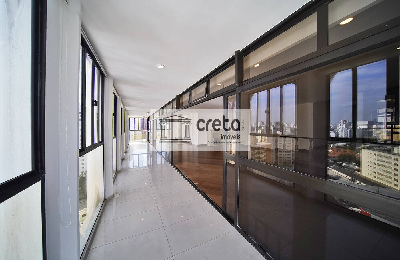Apartamento à venda e aluguel com 4 quartos, 215m² - Foto 9