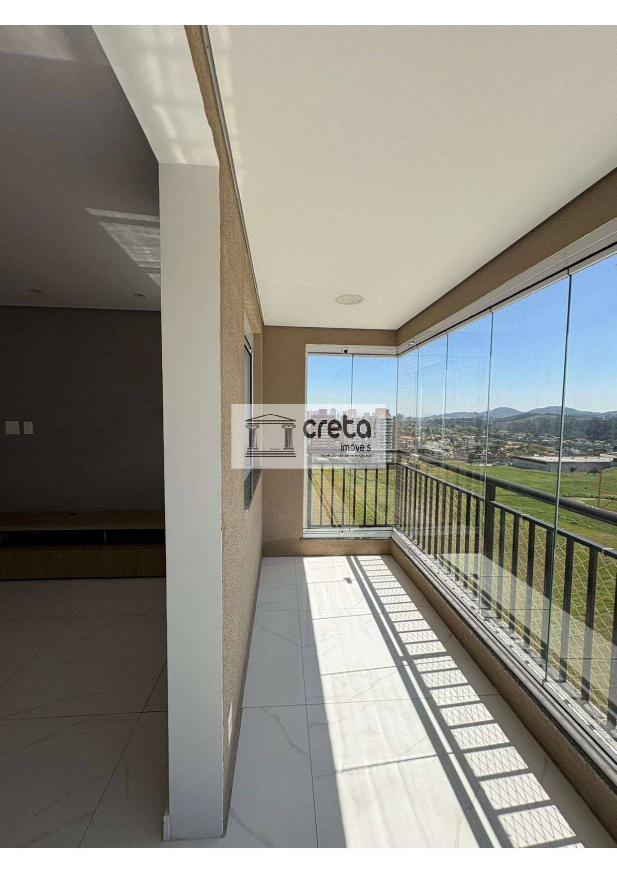 Apartamento à venda e aluguel com 3 quartos, 109m² - Foto 1