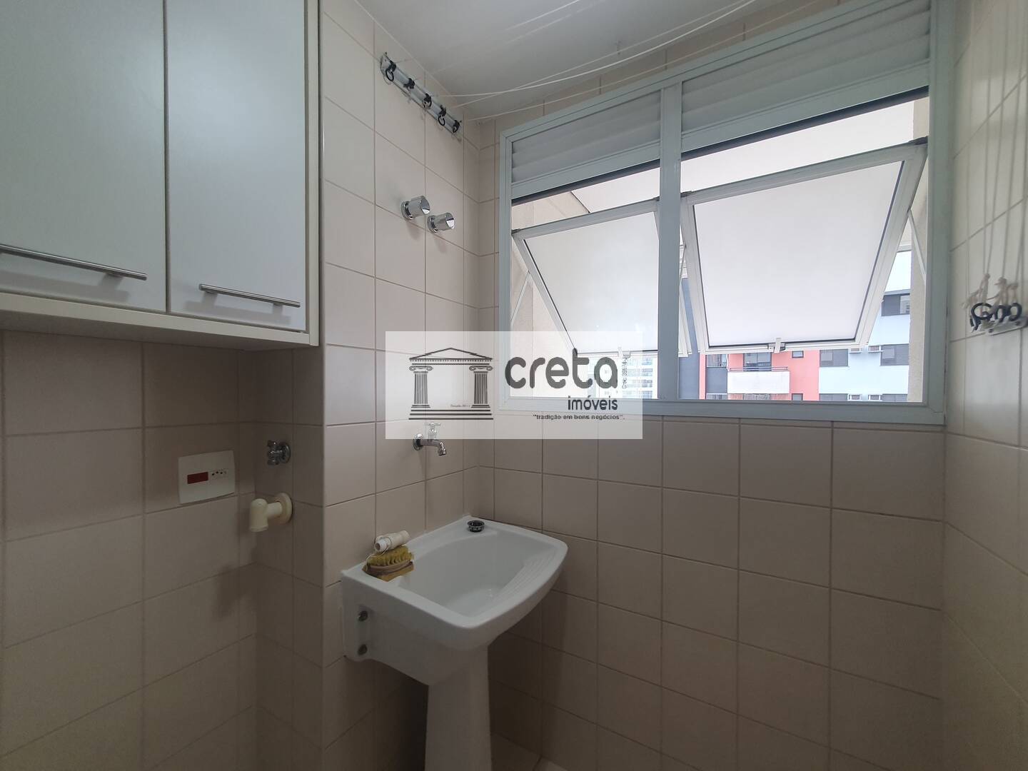 Apartamento para alugar com 1 quarto, 47m² - Foto 13