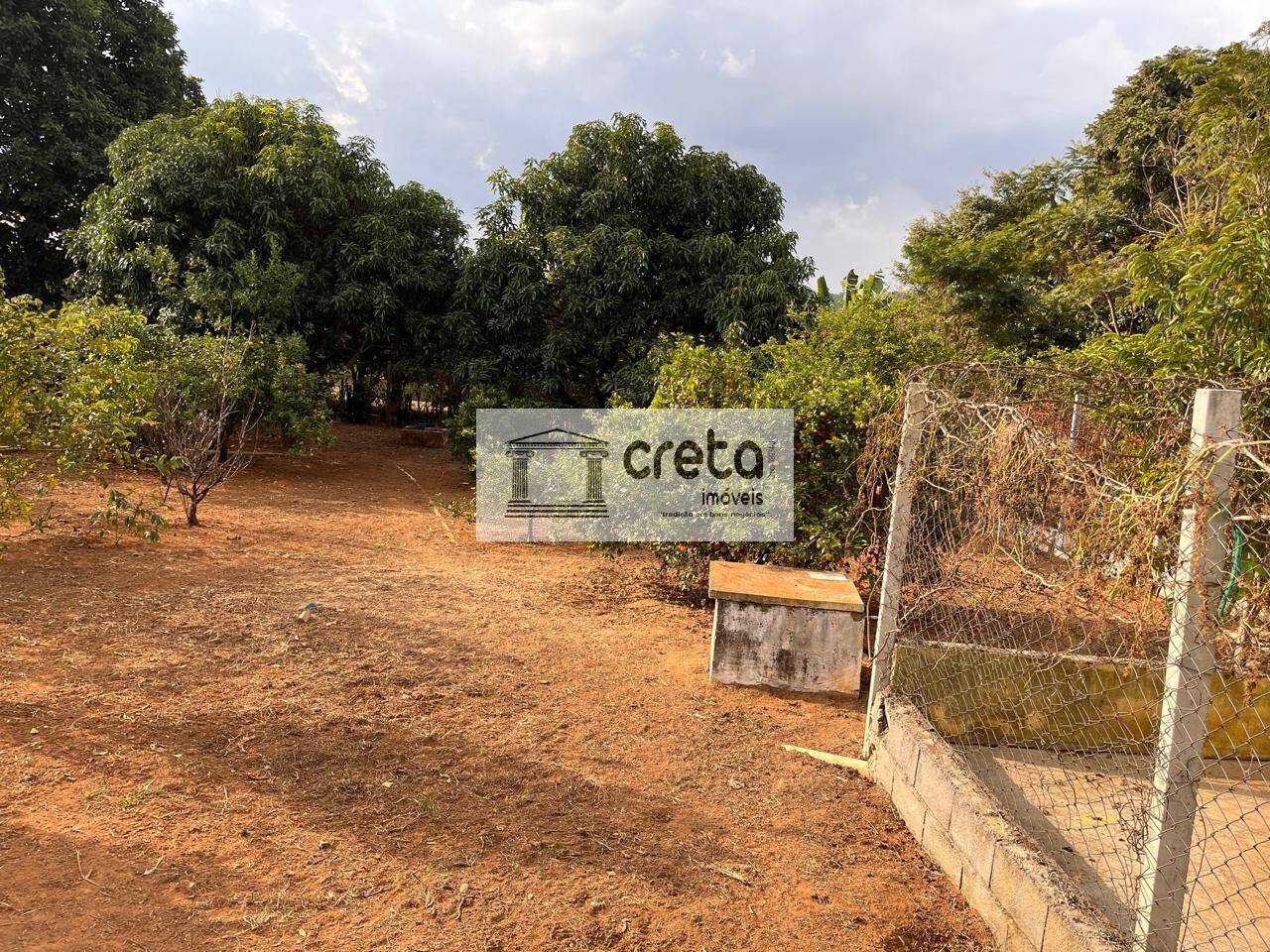Chácara à venda com 6 quartos, 3000m² - Foto 20